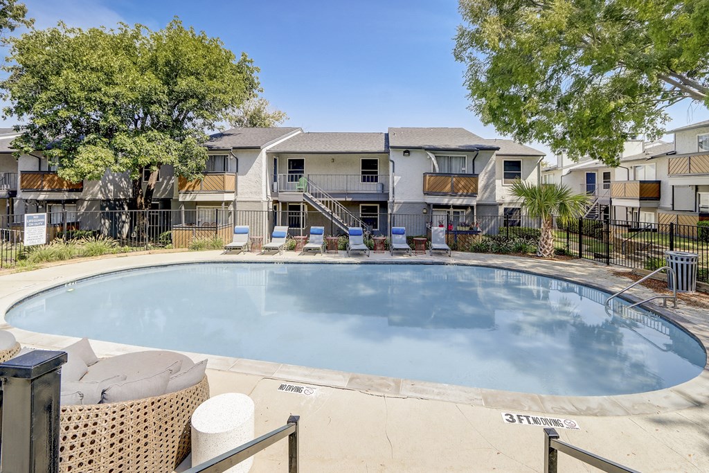 the enclave at homecoming terra vista swimming pool