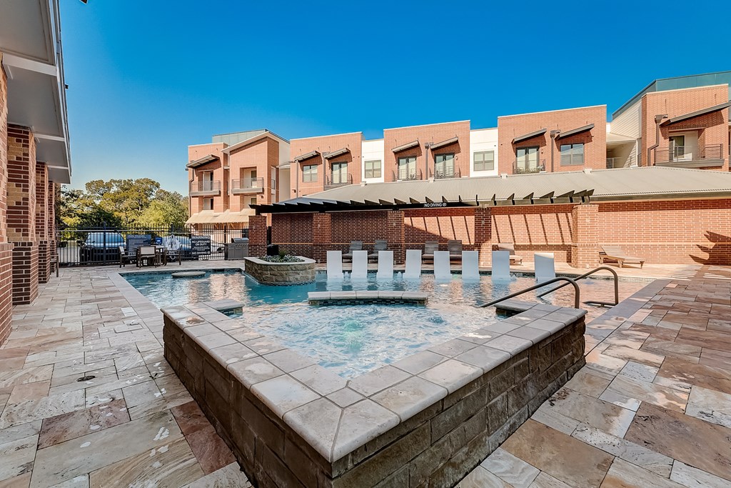 the reserve at city center amenities amenities include a resort style pool and spa