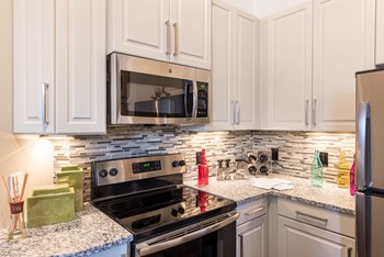 conroe tx apartments - Photo Gallery 4