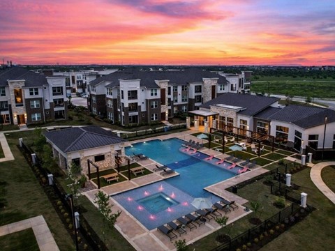 1300 Rauscher Dr 1-2 Beds Apartment for Rent