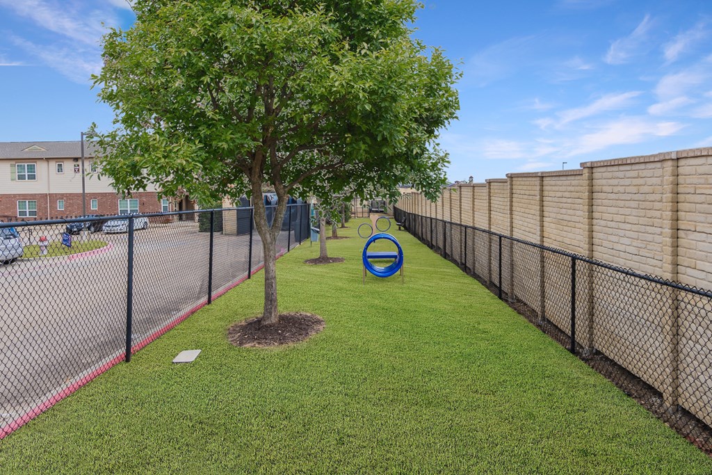 center place apartments arlington texas