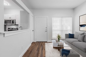 6003 Ridgecrest Rd 1-2 Beds Apartment, Condo for Rent - Photo Gallery 3