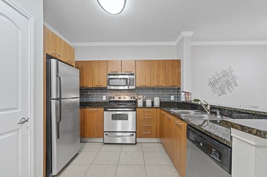 3850 W Northwest Hwy, Suite 1000 1-3 Beds Apartment for Rent - Photo Gallery 1