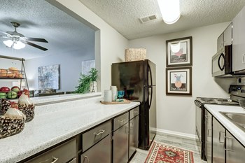 kitchen living area apartments in bedford, tx - Photo Gallery 2