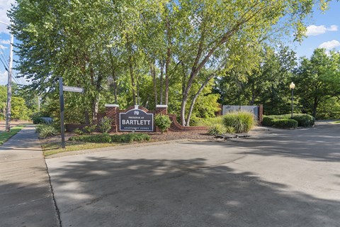a sign at the entrance to the bartlett school of architecture