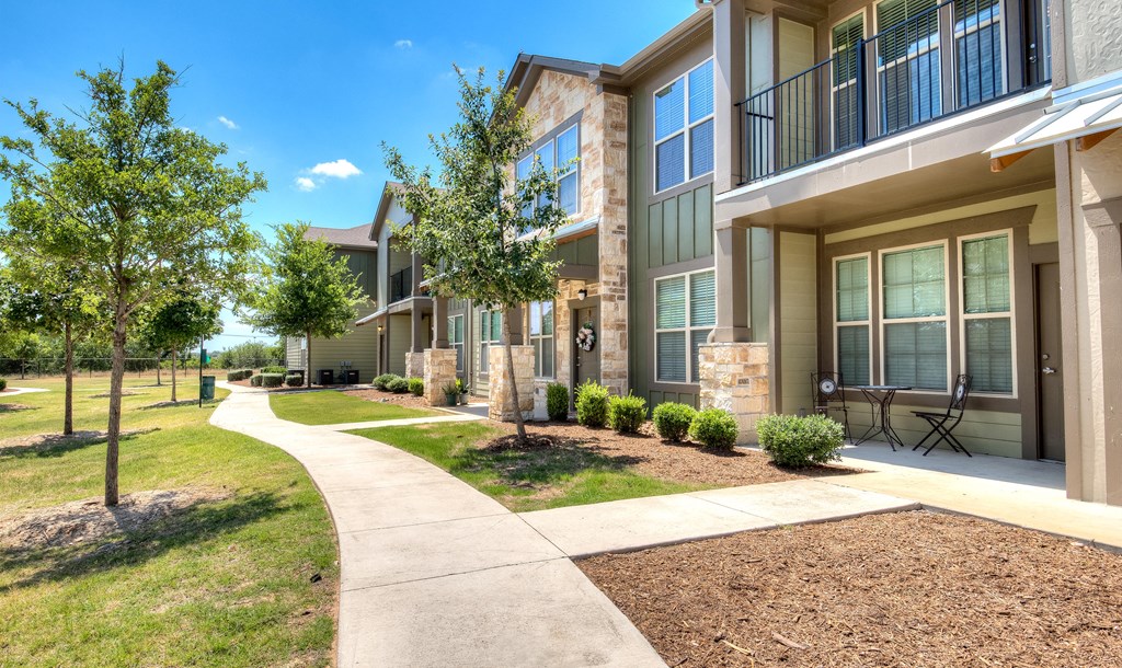 Reata at Alamo Ranch Apartments in San Antonio, TX