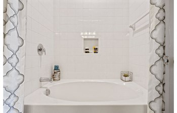 20400 Marketplace Ave 1-3 Beds Apartment for Rent - Photo Gallery 9