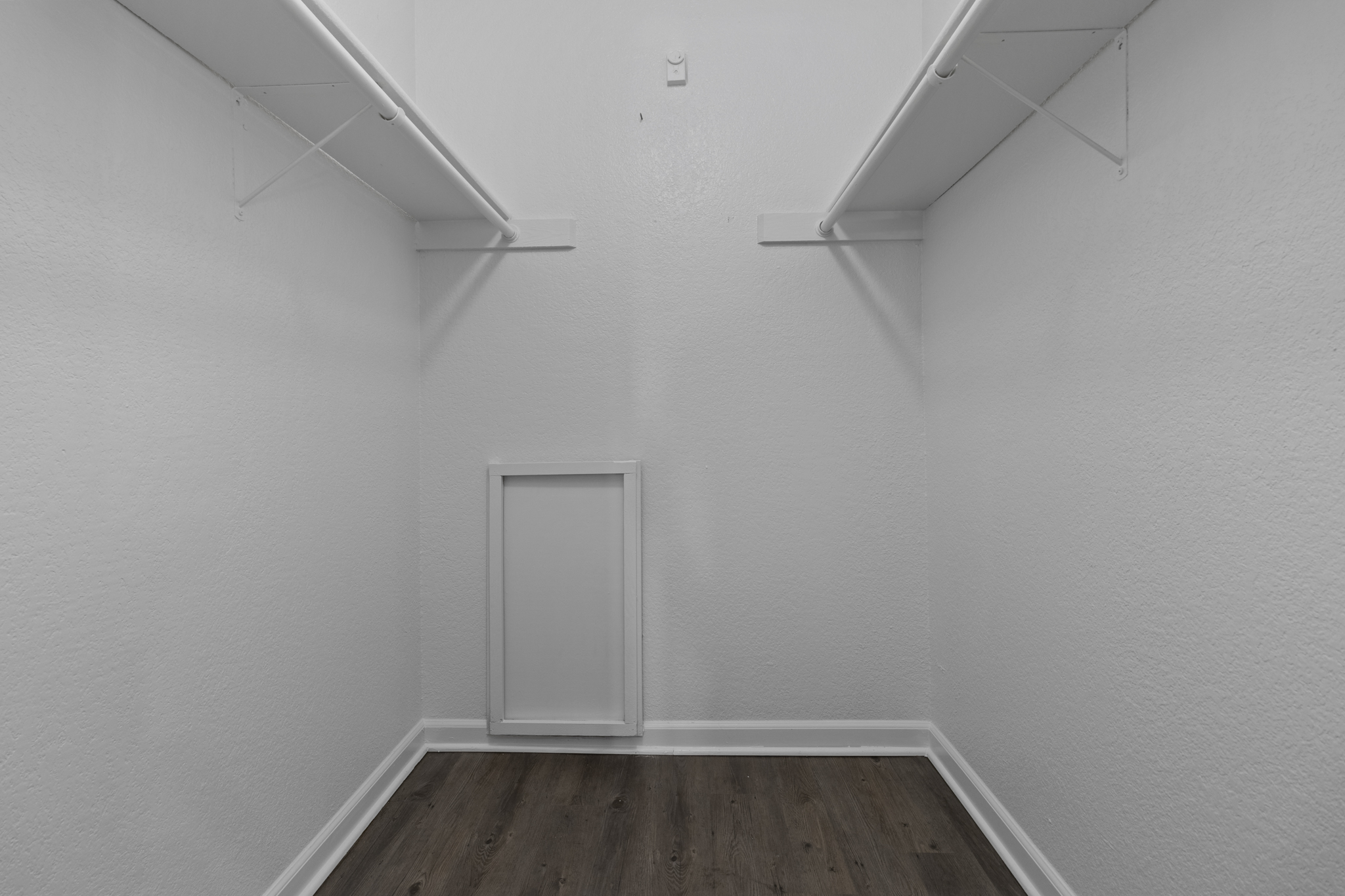 Starburst Apartments