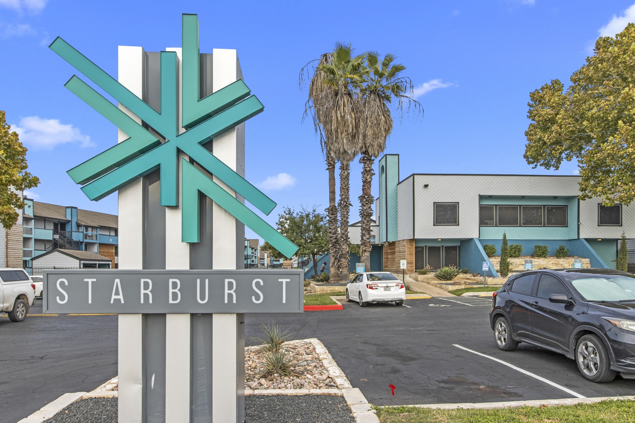 Starburst Apartments