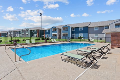 the enclave at homecoming terra vista swimming pool