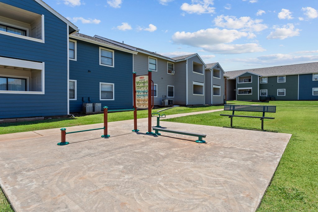 take a break at the whispering winds apartments in pearland, tx