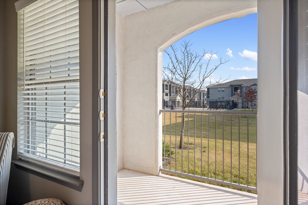 Lake Villas Apartments