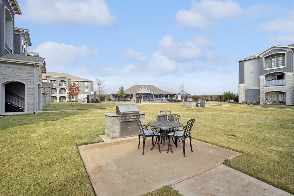 Lake Villas Apartments