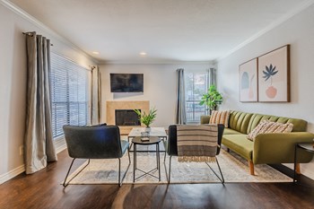 9600 Golf Lakes Trail 1-2 Beds Apartment for Rent - Photo Gallery 6