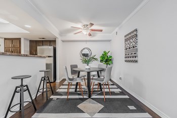 9600 Golf Lakes Trail 1-2 Beds Apartment for Rent - Photo Gallery 4