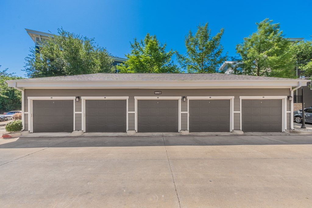 Lakewood Flats Apartments