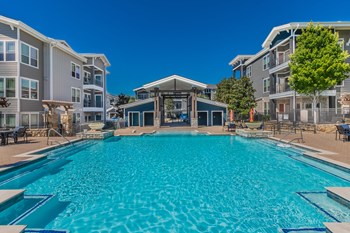 lease apartments in East Dallas, TX  - Photo Gallery 28