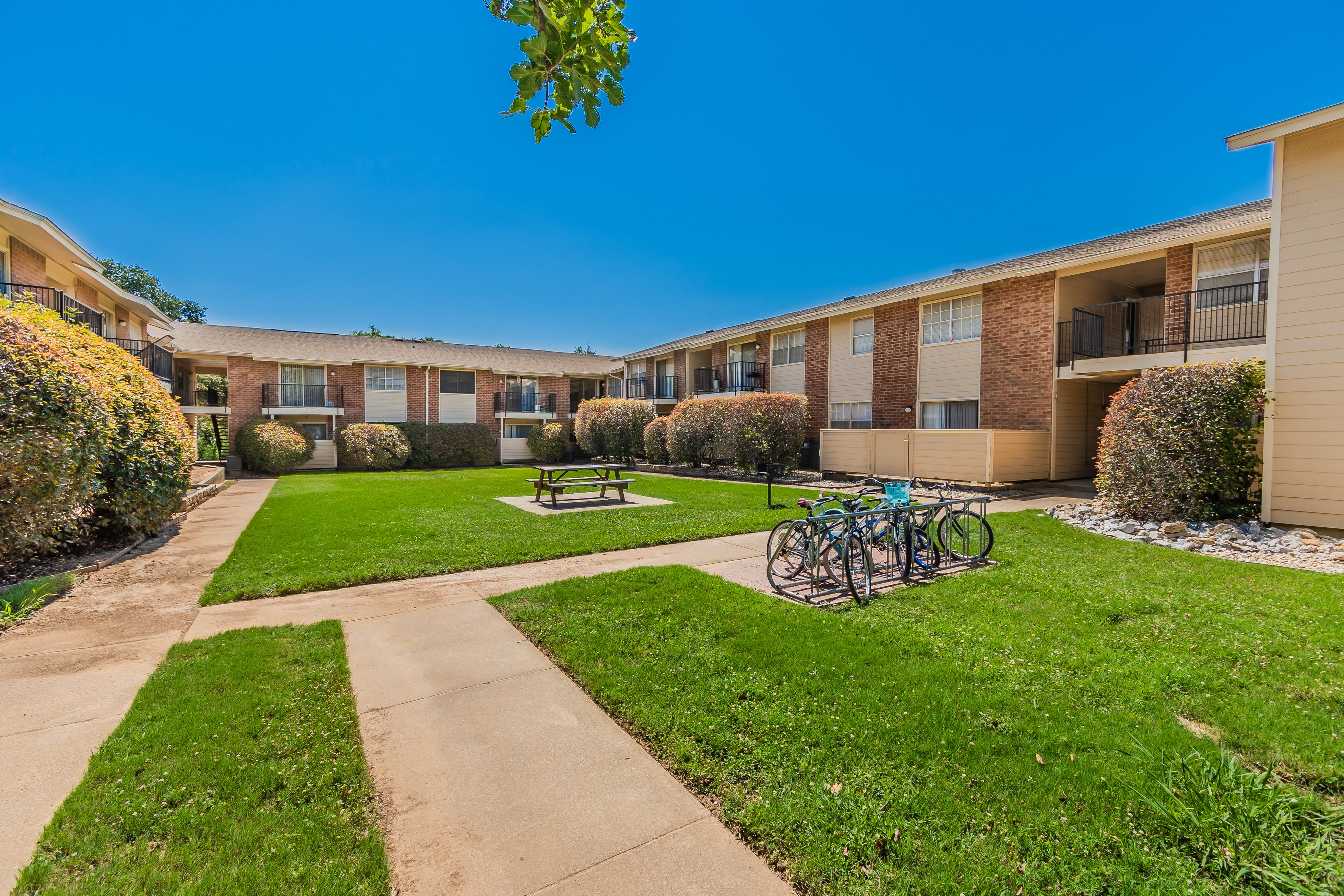 Marina Del Rey Apartments