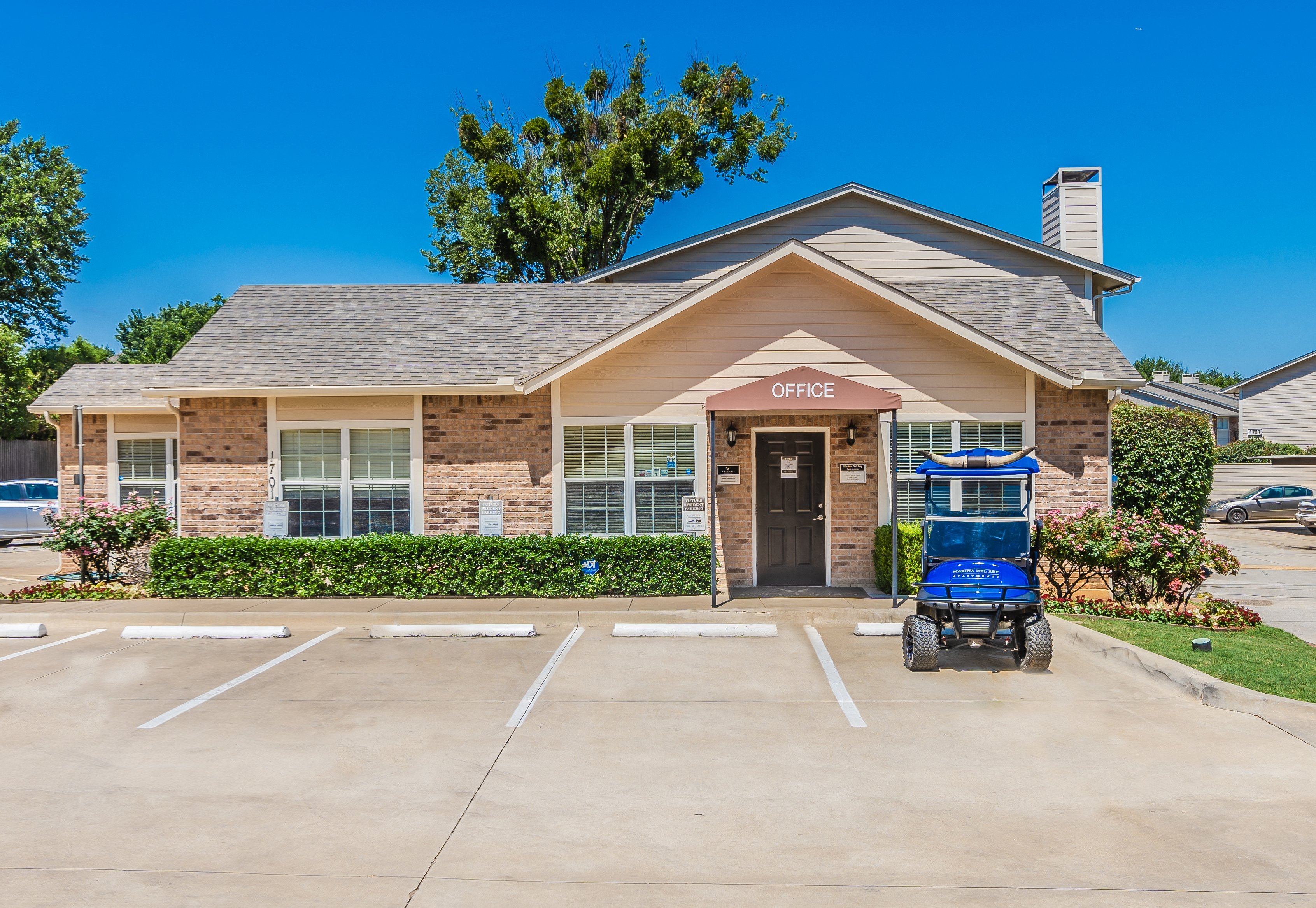 Marina Del Rey Apartments