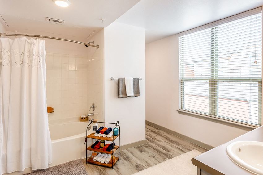 Gateway Pines Apartments, 1200 N GATEWAY BLVD, Forney, TX RentCafe