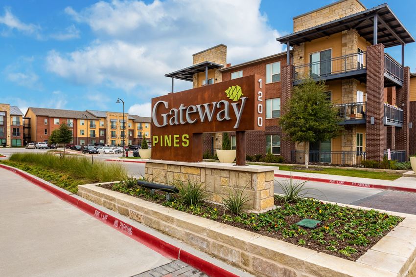 Gateway Pines Apartments, 1200 N GATEWAY BLVD, Forney, TX RentCafe