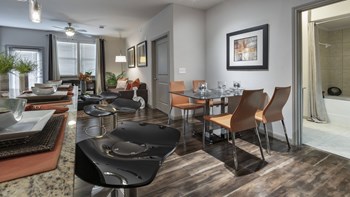 2400 Business Center Dr 1-3 Beds Apartment for Rent - Photo Gallery 4