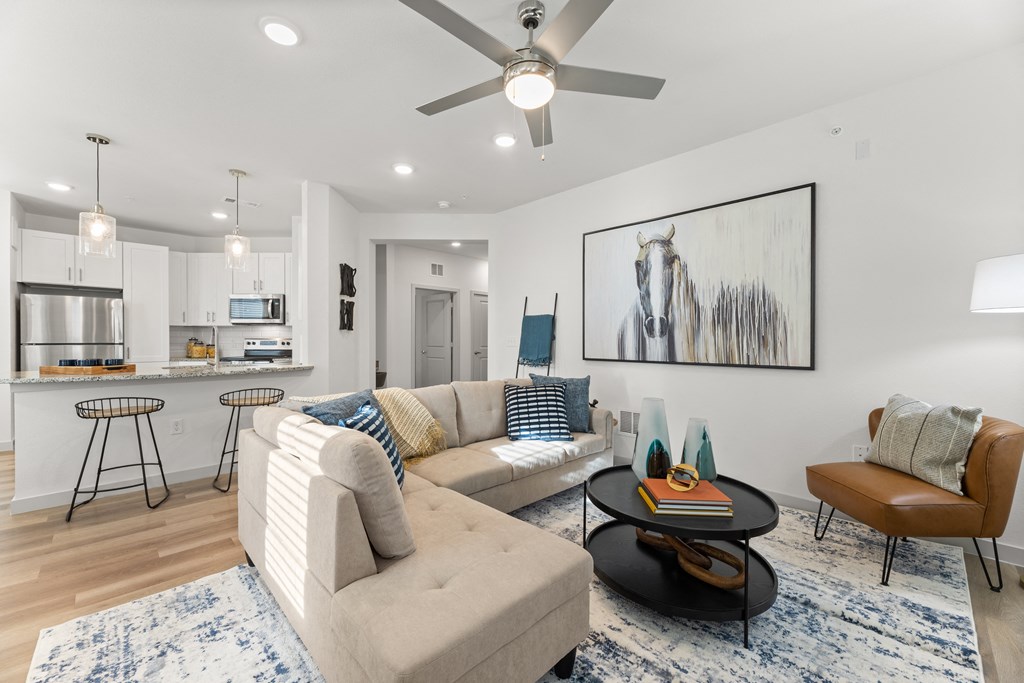 places to live in azle tx