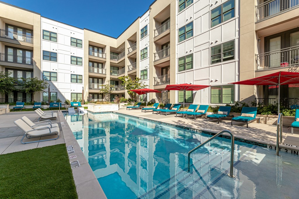 studio one and two bedroom plano apartments for rent