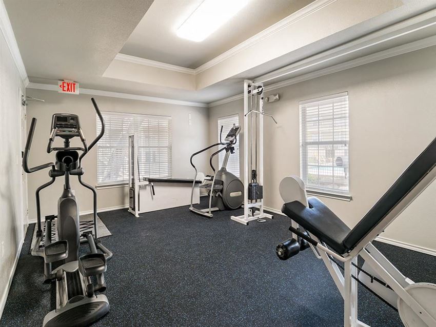 Residences At Holly Oaks Apartments, 2129 Holly Oaks, Weatherford, TX