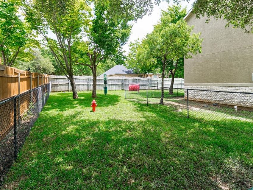 Residences At Holly Oaks Apartments, 2129 Holly Oaks, Weatherford, TX