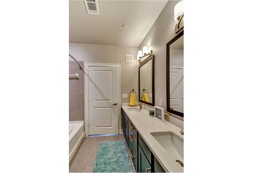 6100 Ashbury Street 1-3 Beds Apartment for Rent - Photo Gallery