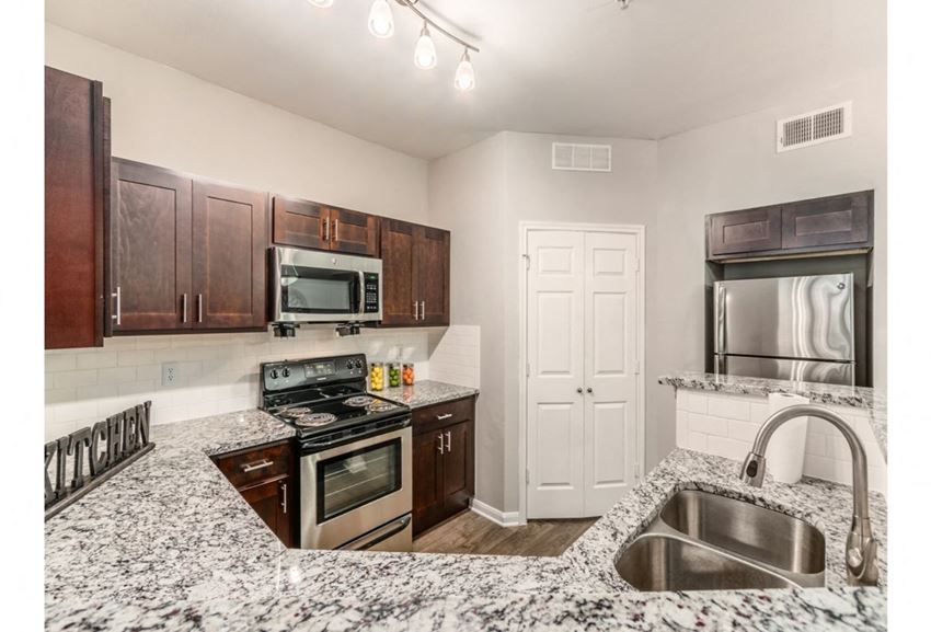 hurst tx apartments