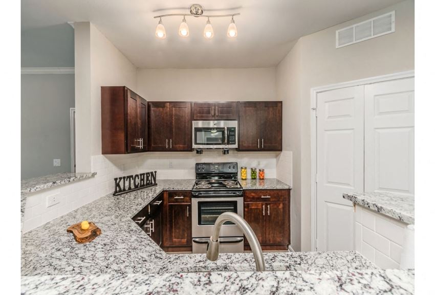 hurst tx apartments