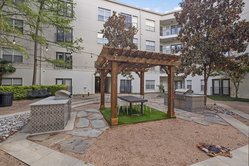 East Dallas, TX apartments for lease 