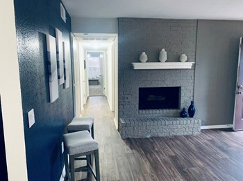 3100 NW Expy 1-3 Beds Apartment for Rent - Photo Gallery 5