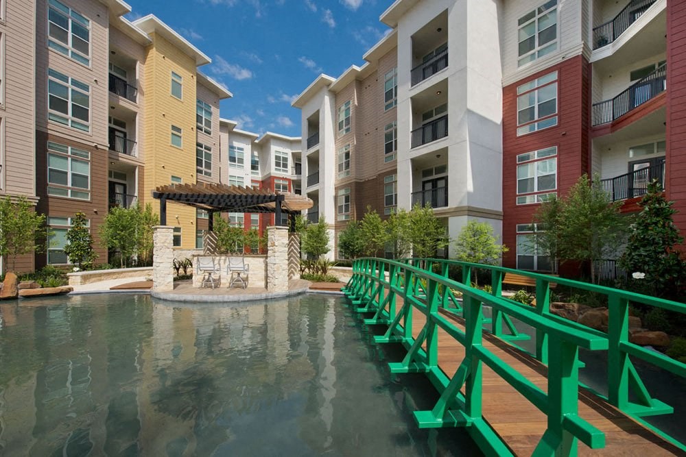 spring tx apartments