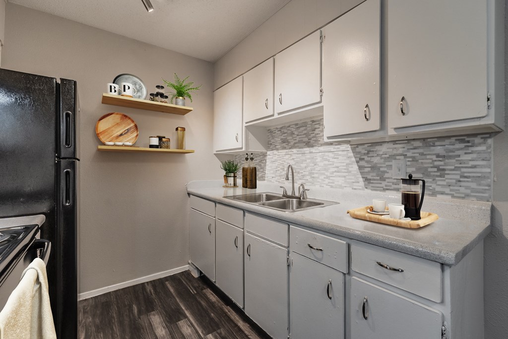 marabella on pioneer apartments grand prairie texas 75051