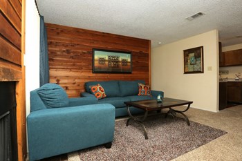 silver creek apartments tulsa oklahoma - Photo Gallery 4