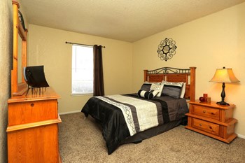 silver creek apartments tulsa oklahoma - Photo Gallery 6
