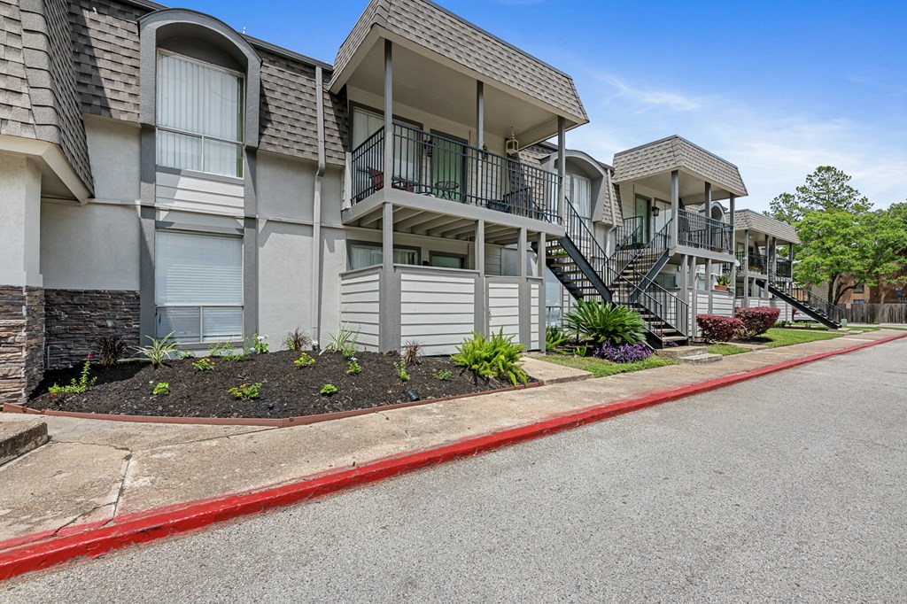 Exterior Porch at The Ivy at Galleria, Houston, 77057