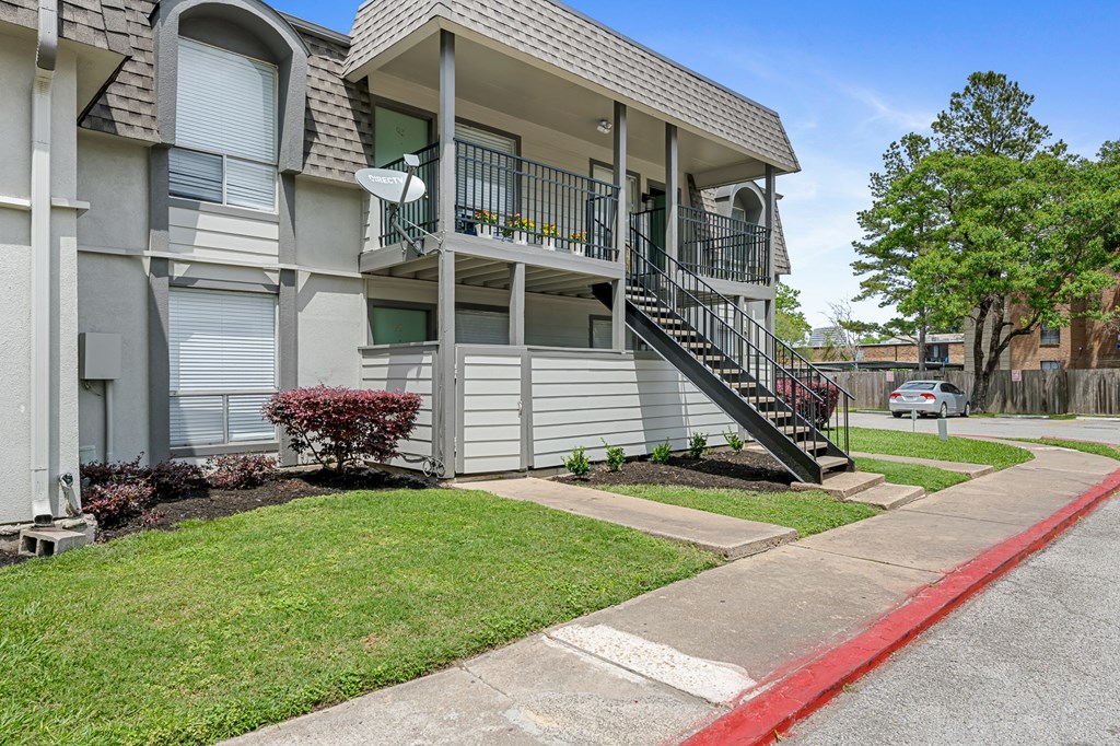 Exterior at The Ivy at Galleria, Houston, TX