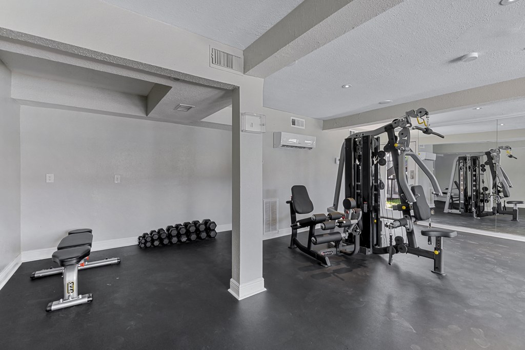 Modern Fitness Center at The Ivy at Galleria, Houston, TX, 77057