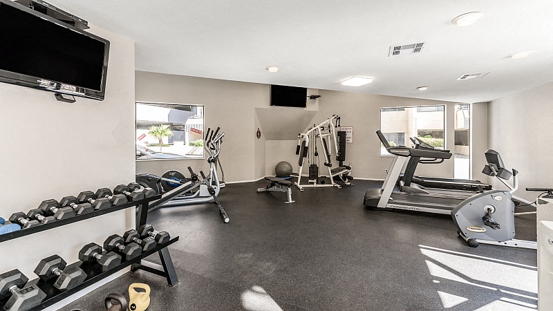 Apartments Uptown Houston, TX Augusta Court Apartments