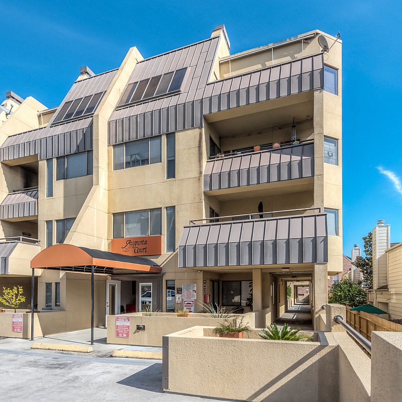 Apartments Uptown Houston, TX Augusta Court Apartments