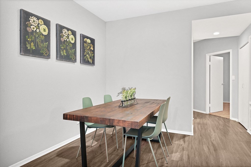 Dining room at Augusta Court Apartments, Texas