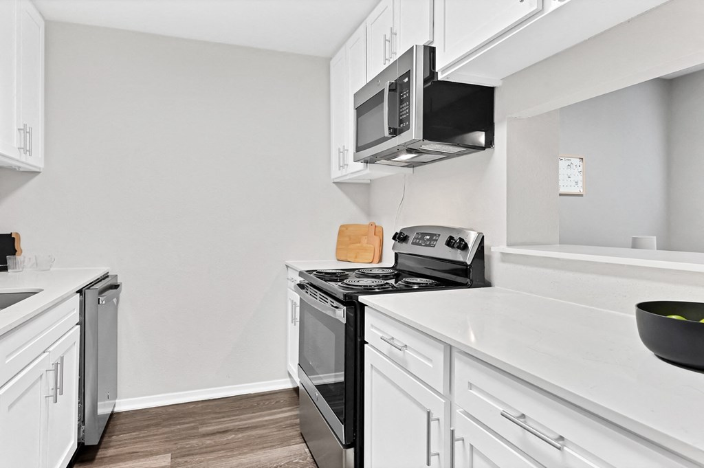 Kitchen appliancesat Augusta Court Apartments, Houston, TX