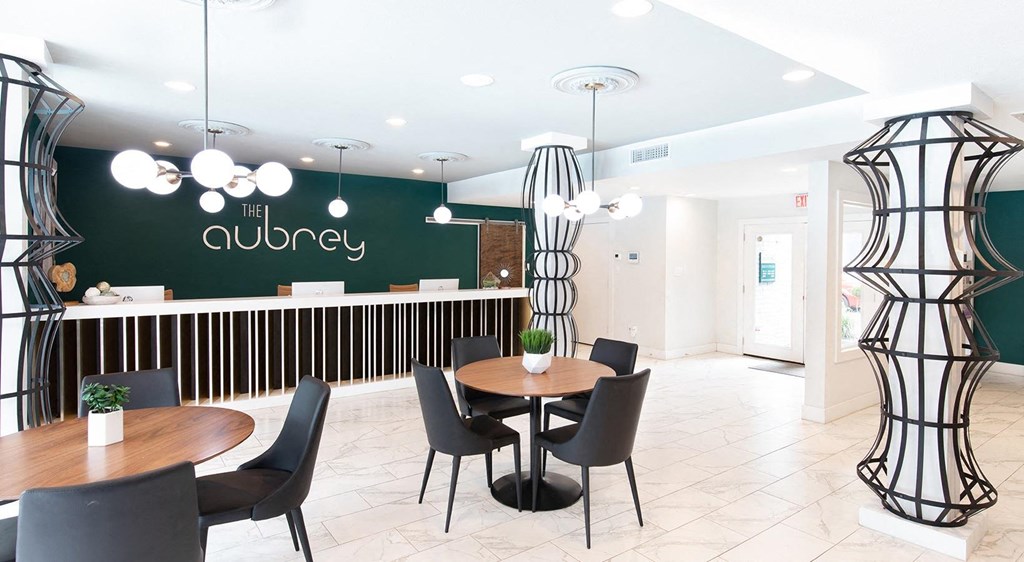 a restaurant or other place to eat at the hotel