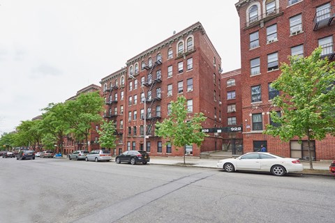 922-950 Bronx Park South And 2137 Vyse Avenue Studio-4 Beds Apartment for Rent