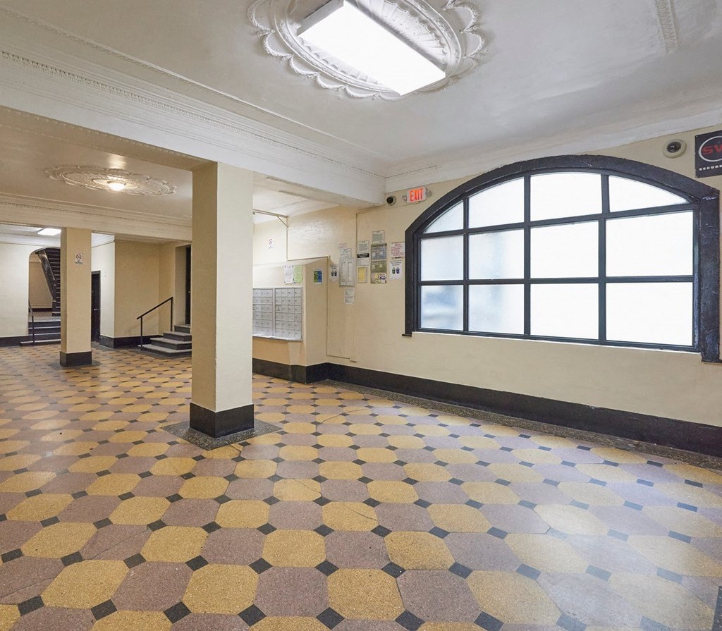 1685 Morris Ave lobby