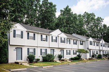 Bowie, MD Townhomes for sale - 43 Townhouses from $240,000